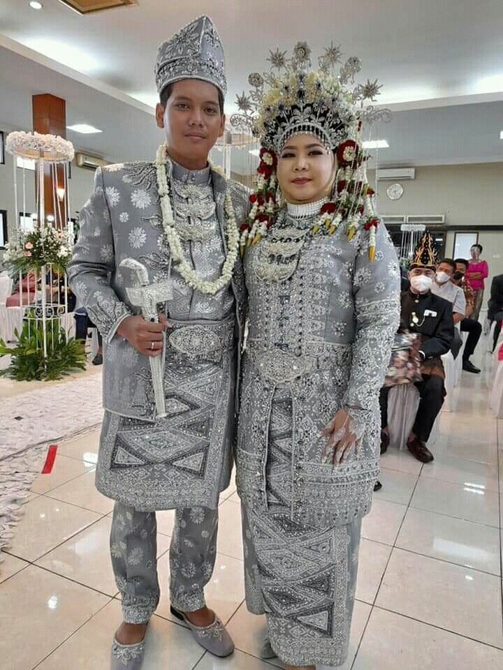 Kebaya Laboh