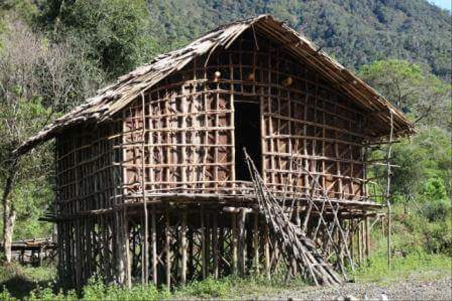 Rumah Kaki Seribu