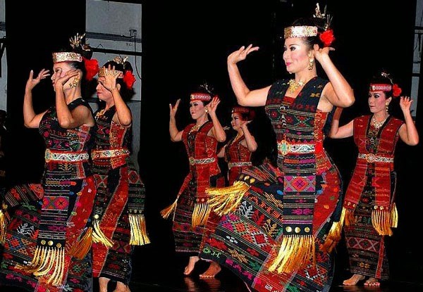 Tari Tor-Tor
